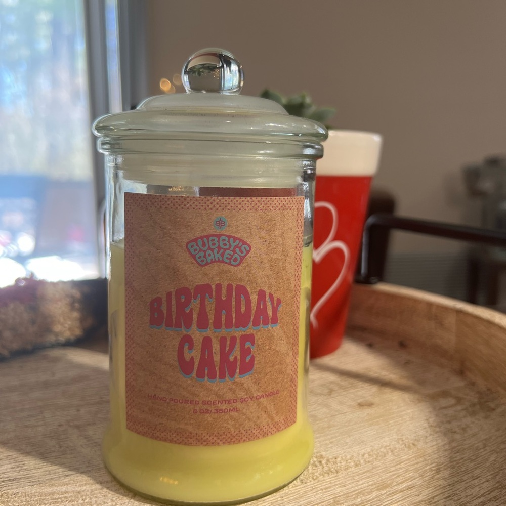 Bubby’s Baked Birthday Cake Soy Candle 8oz Jar